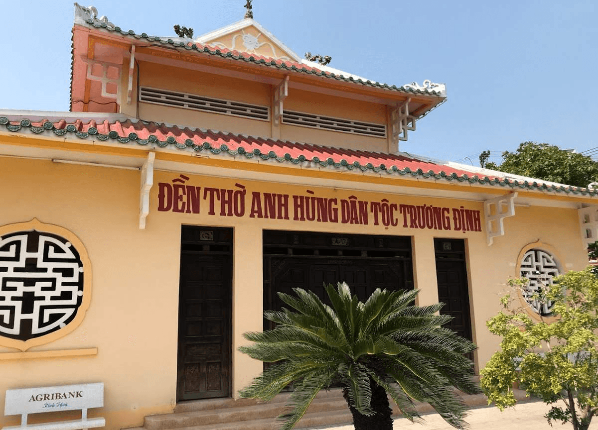 image 14 Nam Phương Hoàng hậu Jeanne Marie Nguyễn Hữu Thị Lan (1913 1963)