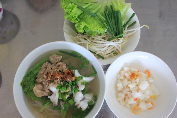 dam da huong vi hu tieu go cong 116913 1 Hủ tíu Gò Công
