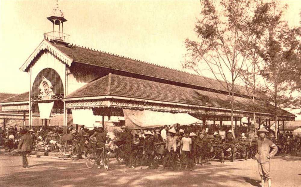 1748207980 871417 13476480 n07 36887396304 cho go cong 1 Vài tấm ảnh Gò Công Xưa
