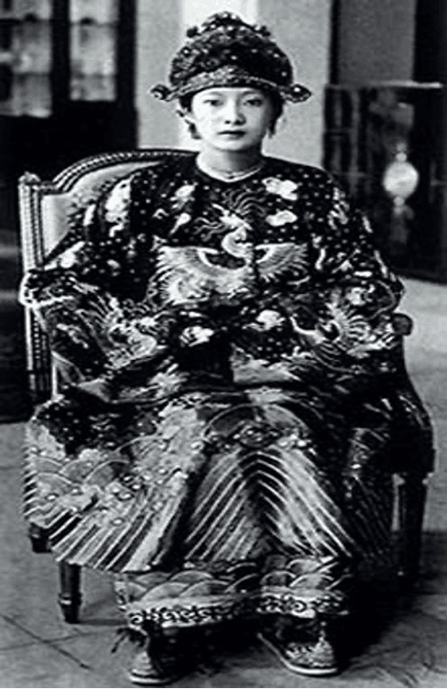 image 6 Nam Phương Hoàng hậu Jeanne Marie Nguyễn Hữu Thị Lan (1913 1963)